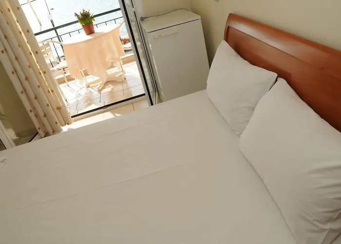 Delfini 3* Theologos (Phthiotis)